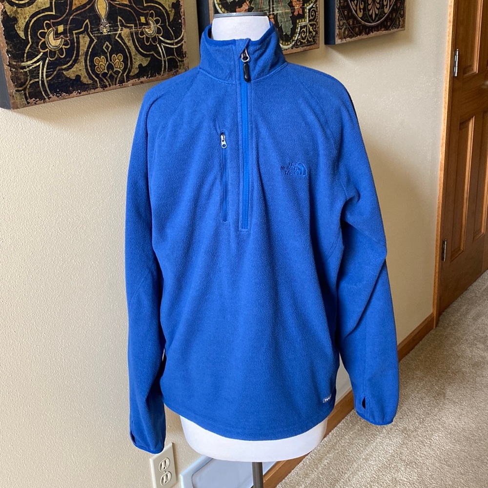 Men’s NorthFace fleece “Vapor Wick” blue 1/4 zip pullover